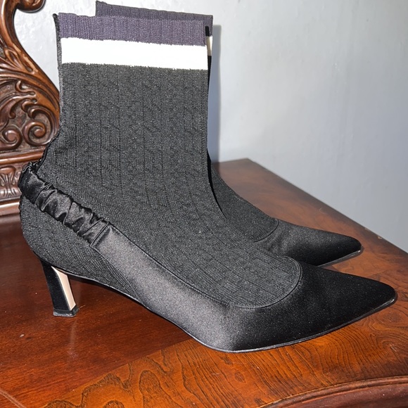 Stuart Weitzman black studded sock boots size 7 - Picture 6 of 9